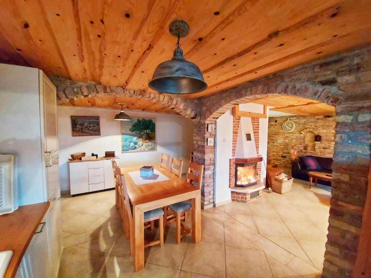 Peter'S Pine Cottage Кореница Экстерьер фото