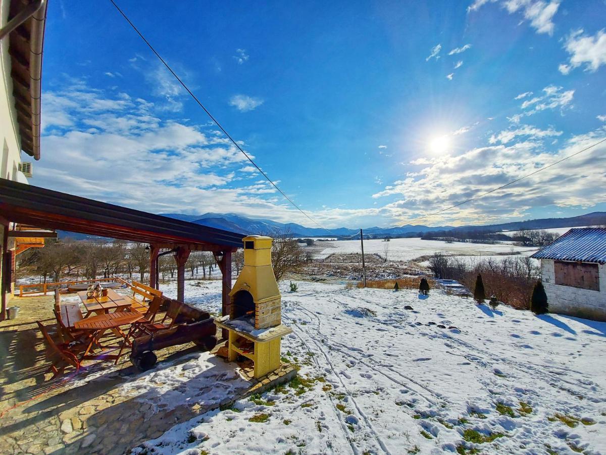 Peter'S Pine Cottage Кореница Экстерьер фото