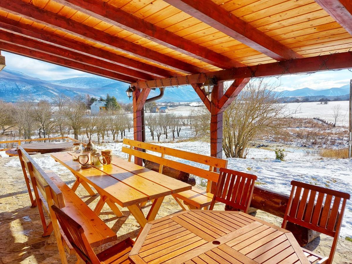 Peter'S Pine Cottage Кореница Экстерьер фото
