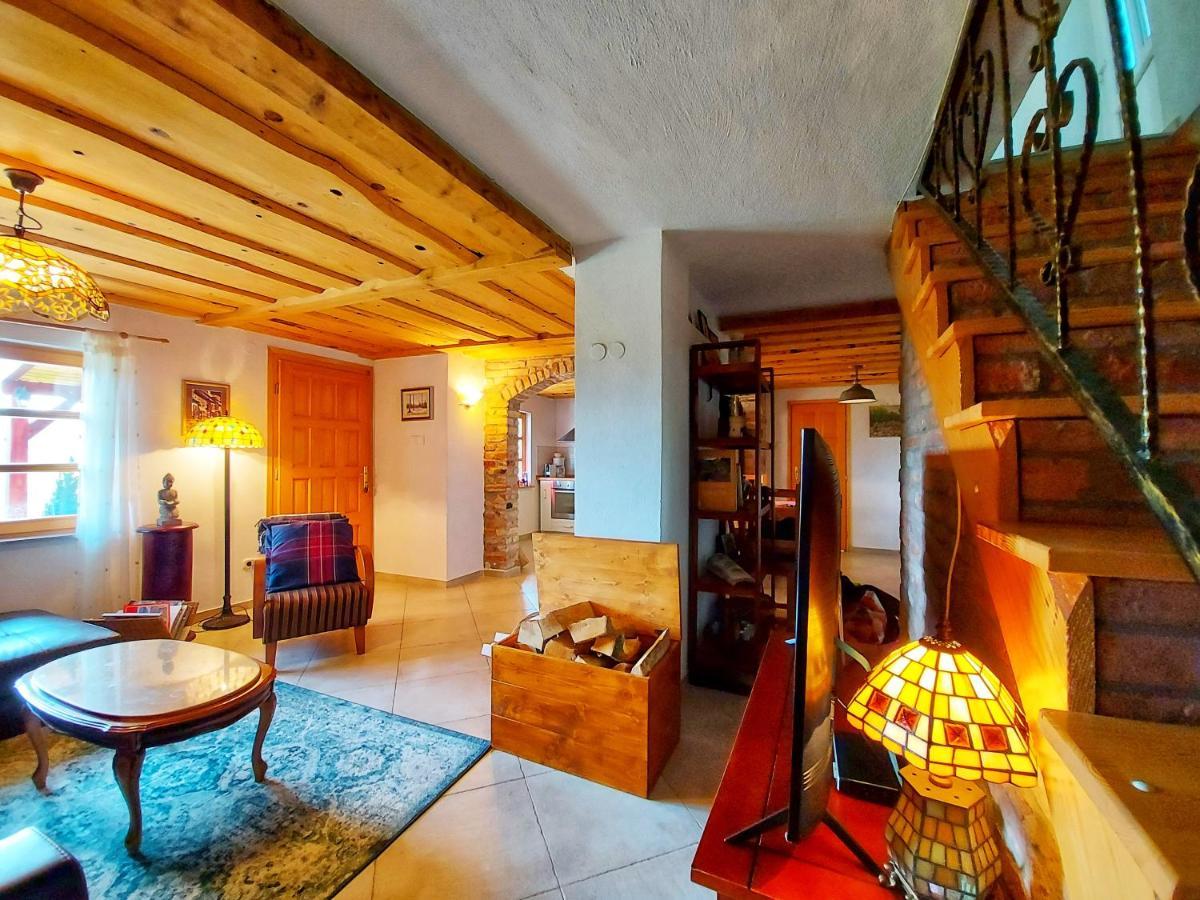 Peter'S Pine Cottage Кореница Экстерьер фото