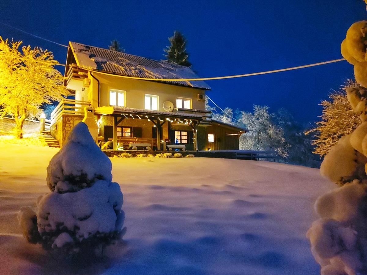 Peter'S Pine Cottage Кореница Экстерьер фото